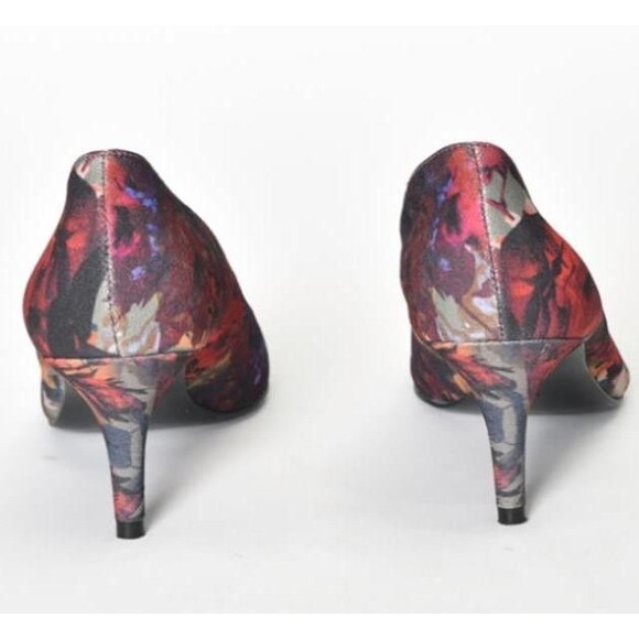 Nine West Margot Multi Red Floral Fabric Kitten Heel Size 8.5 - Picture 5 of 6